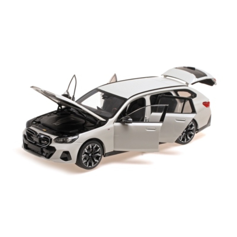 [Preorder] MINICHAMPS 1:18 BMW i5 M60 TOURING - 2024 - WHITE METALLIC 110023601