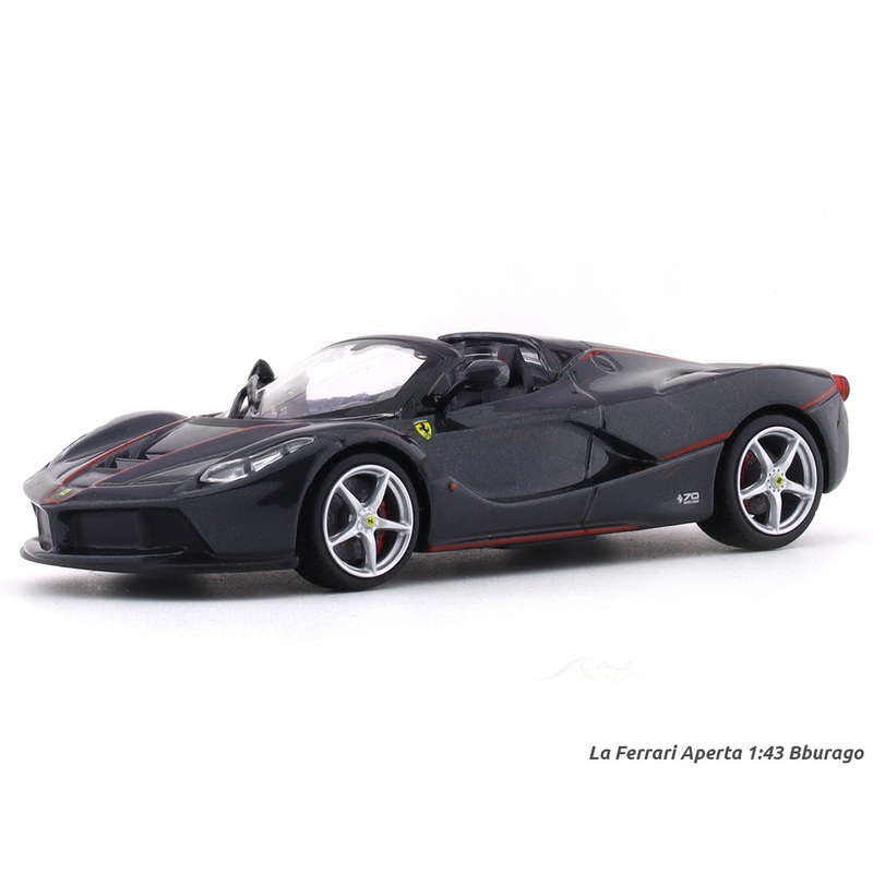 La Ferrari Aperta Black 1:43 Bburago Signature diecast scale model car