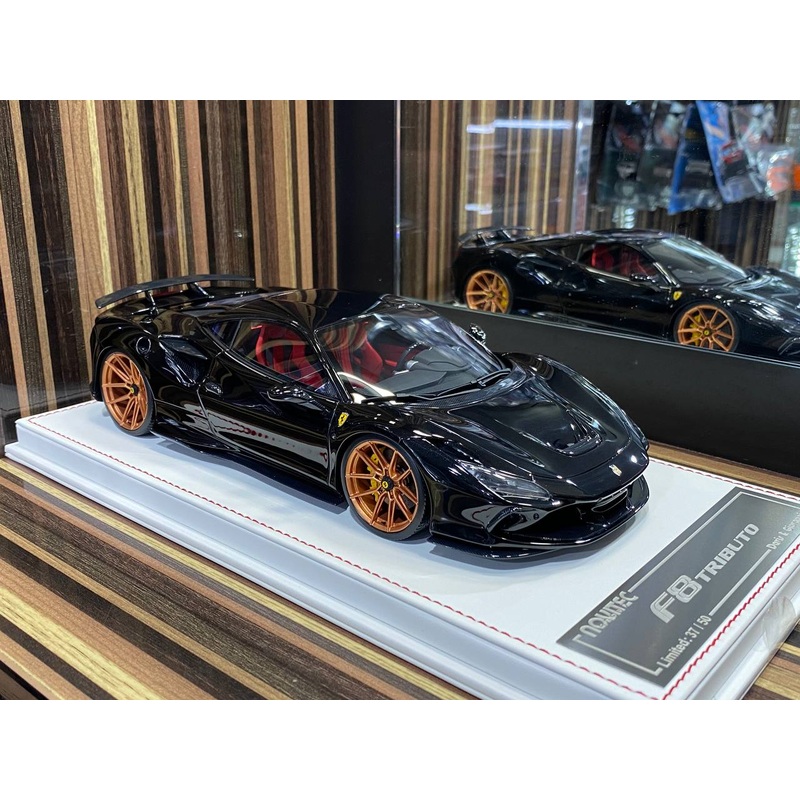Davis & Giovanni Ferrari F8 Tributo Novitec - 1/18 Resin Model Nero Daytona