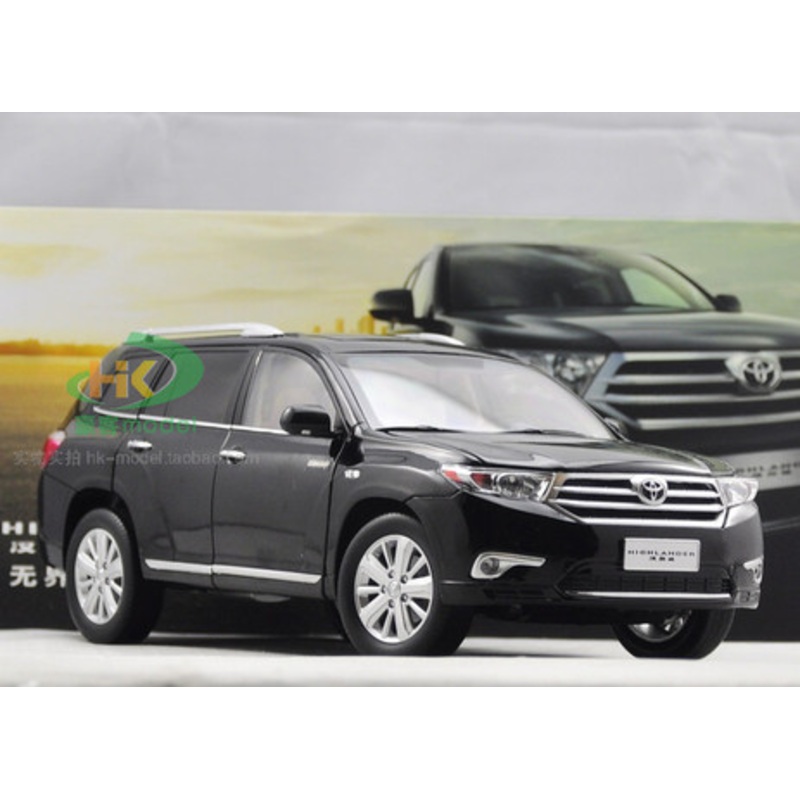 1/18 Dealer Edition 2012 Toyota Highlander (Black) Diecast Car Model
