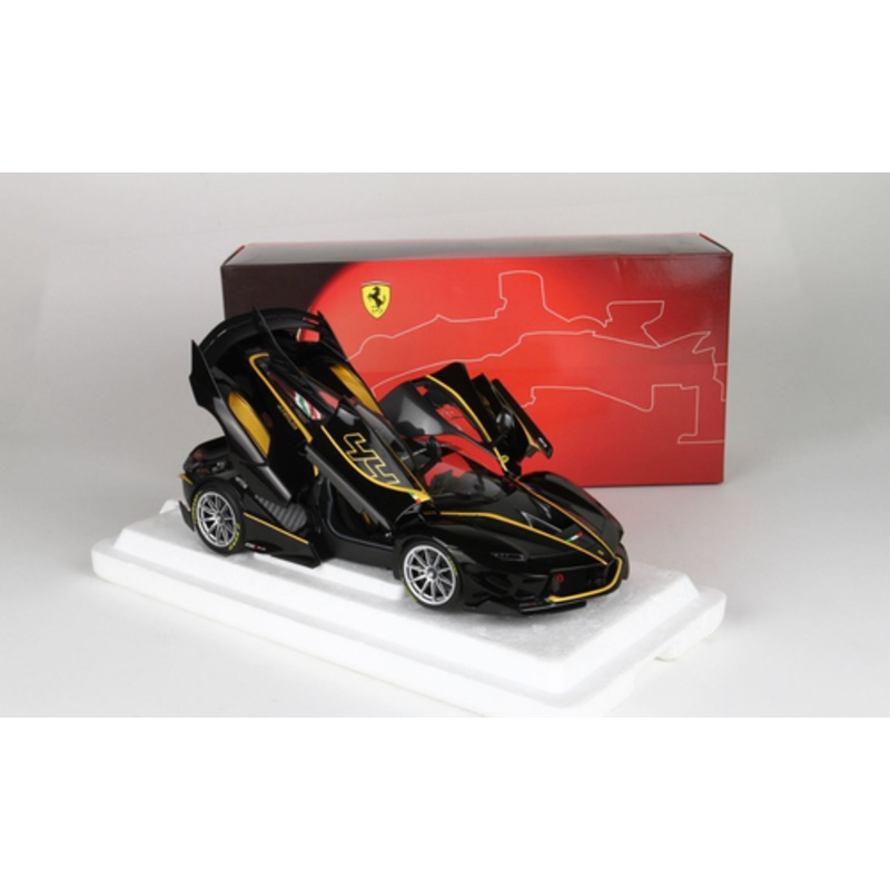 1/18 BBR Ferrari FXXK Evo #44 (Nero Lucido Black & Yellow) Diecast Car Model