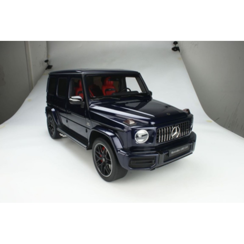 1/8 MINICHAMPS Mercedes AMG G63 Mystic Blue