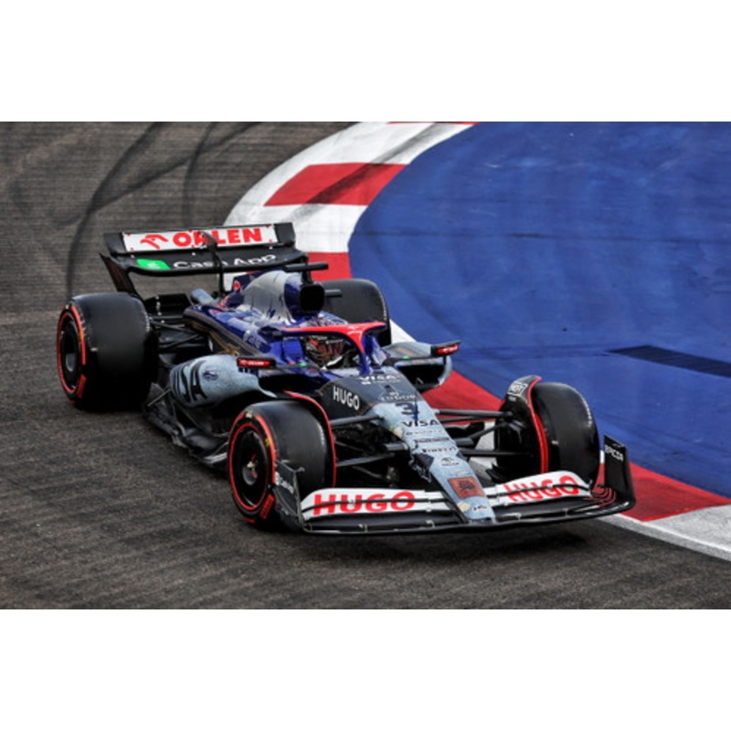 1/18 Minichamps 2024 Formula 1 Visa Cash RB F1 Team VCARB 01 #3 Daniel Ricciardo Final Race Singapore GP Car Model