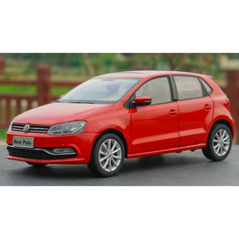 1/18 Dealer Edition 2016 VW Volkswagen Polo (Red) Full Open Diecast Car Model
