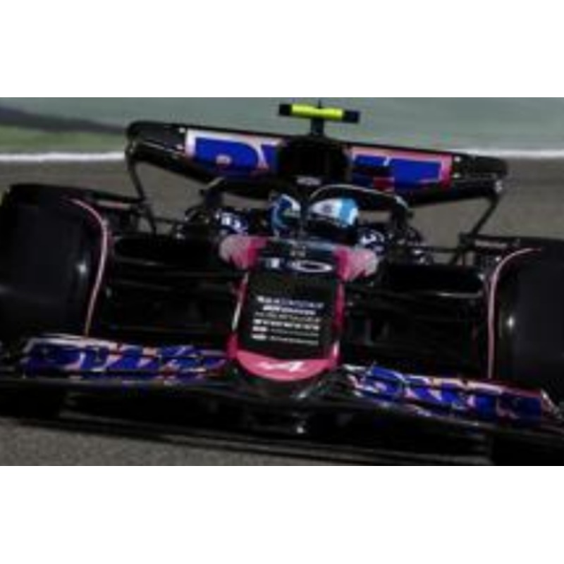 1/64 Spark 2024 Formula 1 BWT Alpine F1 Team A524 No.10 2024 Pierre Gasly Car Model
