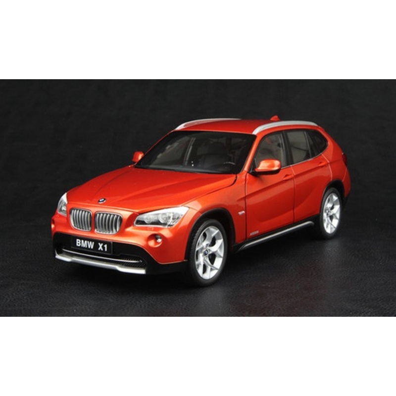 1/18 Kyosho BMW X1 E84 1st Generation (2009-2015) (Orange) Diecast Car Model