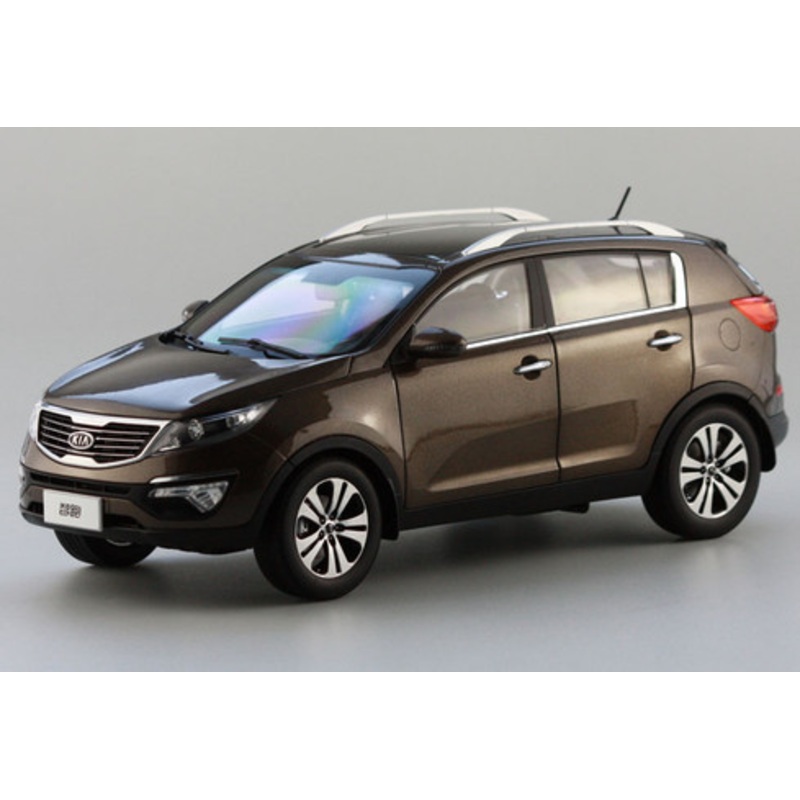 1/18 KIA SPORTAGE (BROWN) DIECAST CAR MODEL