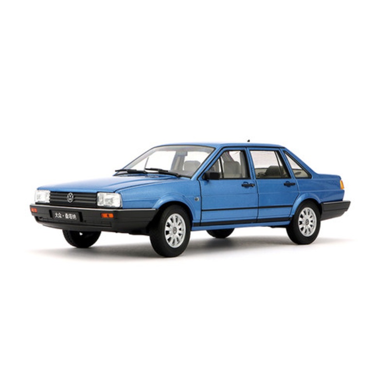 1/18 Welly Classic 1980-1989 Volkswagen VW Passat / Santana (Blue) Diecast Car Model
