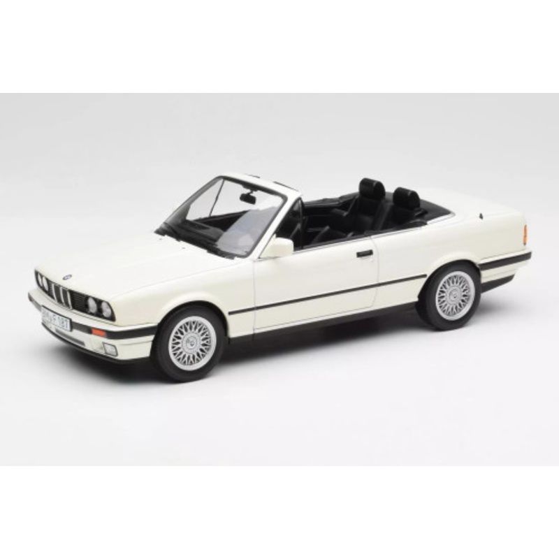 1/18 Norev 1991 BMW 3-Series 325i (E30) Cabriolet (Alpine White) Diecast Car Model
