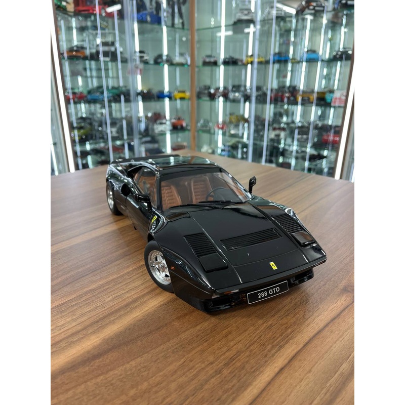 1/12 KK Models Ferrari 288 GTO  Black | Diecast | Partial Opening