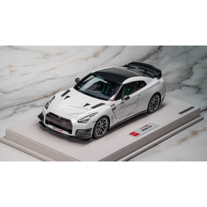 1/18 Make Up 2021 Mine's Nissan Skyline GT-R GTR R35 (White) Resin Car Model