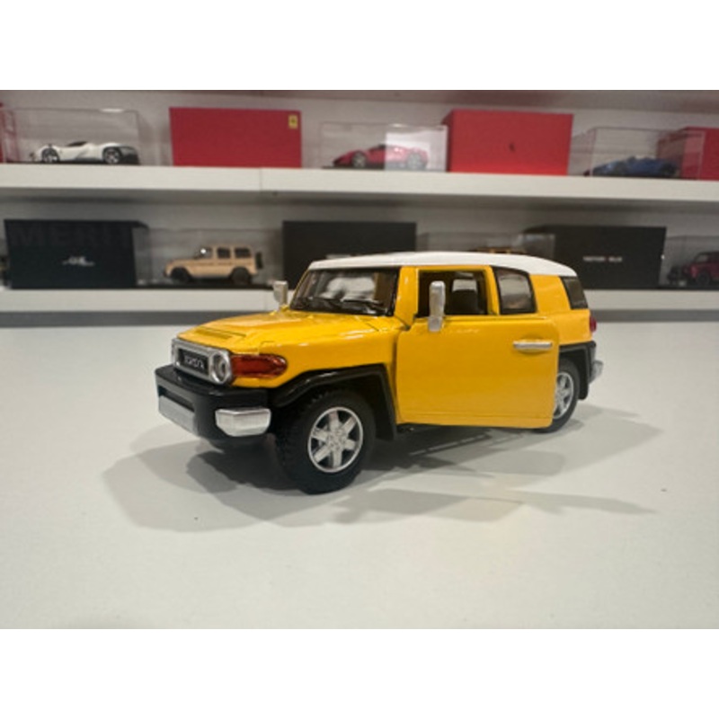 1/36 Kinsmart Toyota FJ Cruiser (Yellow) 4.6" Diecast Car Model (new no retail box)