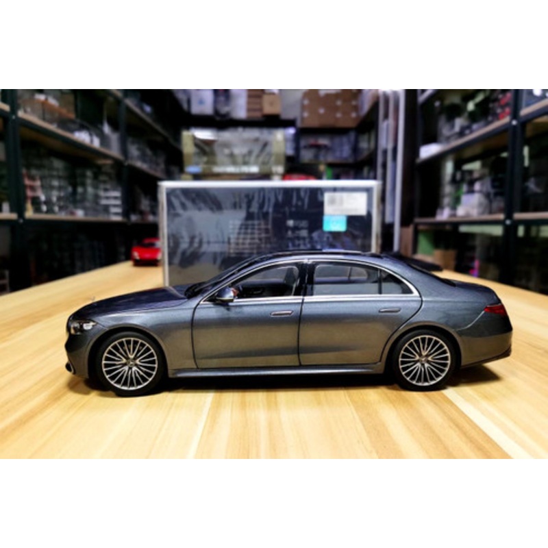 1/18 Norev 2021 Mercedes-Benz Mercedes S-Class S-Klasse W223 AMG Line (Metallic Grey) Diecast Car Model