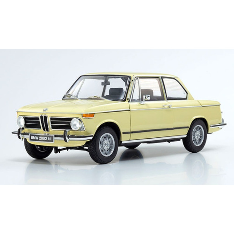 1/18 Kyosho BMW 2002 tii (Beige) Diecast Car Model