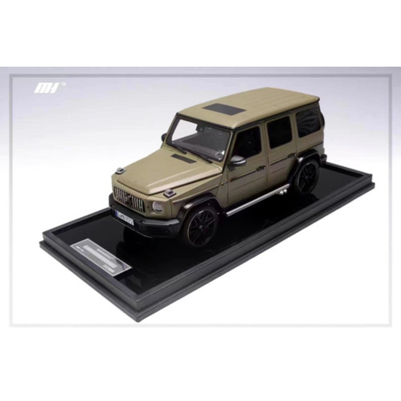 1/18 Motorhelix Mercedes-Benz Mercedes G-Class G63 AMG (Army Green) Resin Car Model Limited 99 Pieces