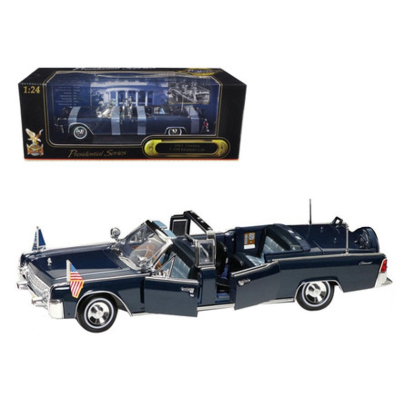 1961 Lincoln X-100 Kennedy Limousine Blue with Flags 1/24 Diecast Model Car by Road Signature