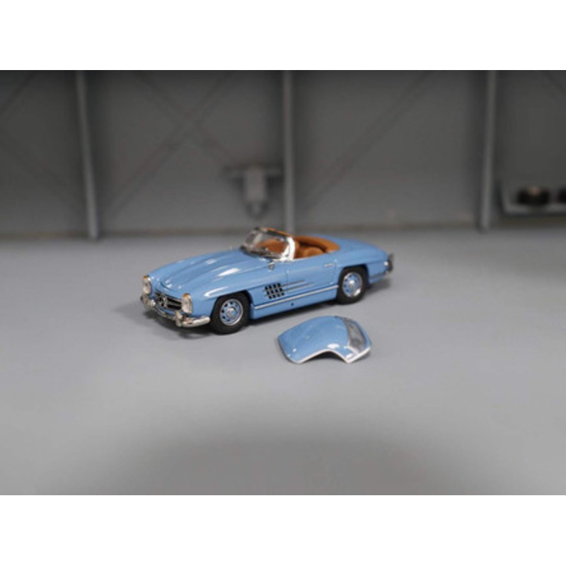 1/64 DCM Mercedes-Benz 300SL (Blue) Diecast Car Model