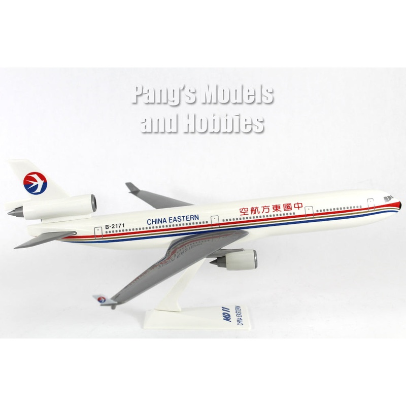 McDonnell Douglas MD-11 China Eastern Airlines 1/200 Scale Model by Flight Miniatures