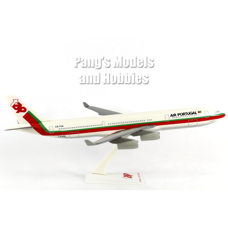 Airbus A340-300 TAP - Air Portugal - Transportes Areos Portugueses  1/200 Scale by Flight Miniatures