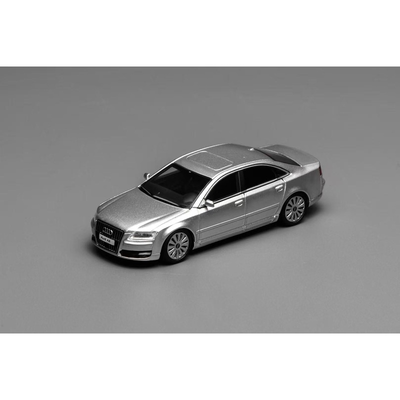 [Preorder] MOTORHELIX 1:64 Audi S8 (D3) 2008 (2 Versions) Audi S8 (D3) 2008 Brillian Black