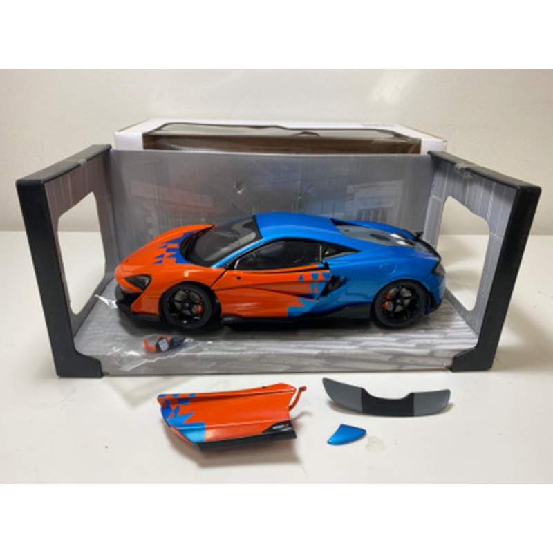 DAMAGED AS-IS 1/18 Solido McLaren 600LT F1 Tribute Livery (Blue & Orange) Diecast Car Model