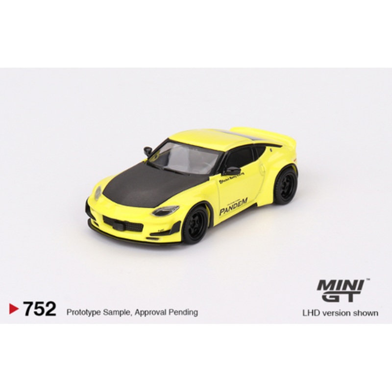 1/64 Mini GT Nissan Z Pandem Ikazuchi Yellow Diecast Car Model