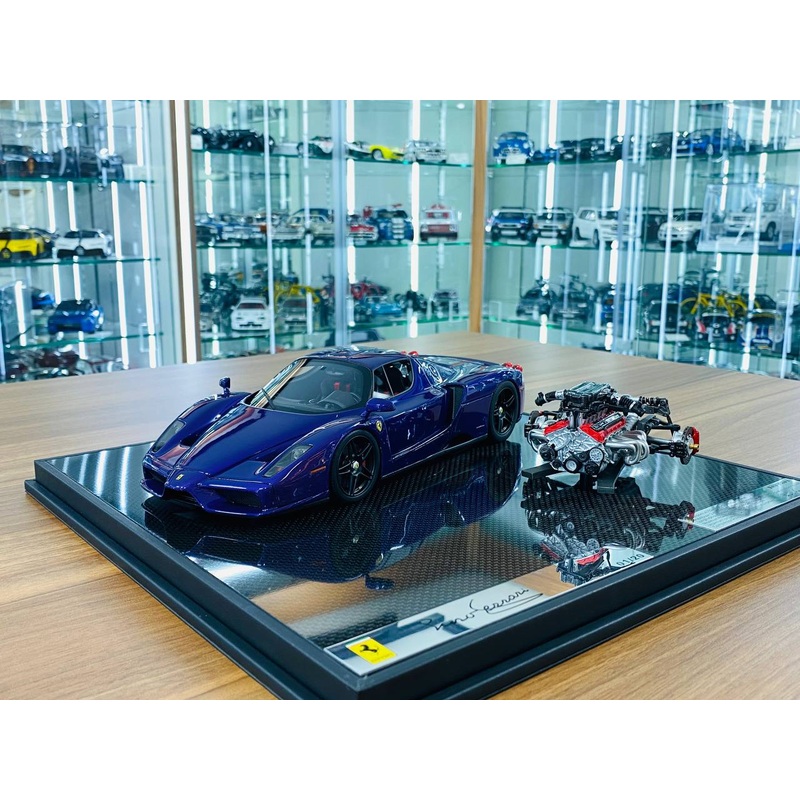 1/18 Resin Model General Models Ferrari Enzo with Engine - Purple Carbon Fiber - Limited 20 Units