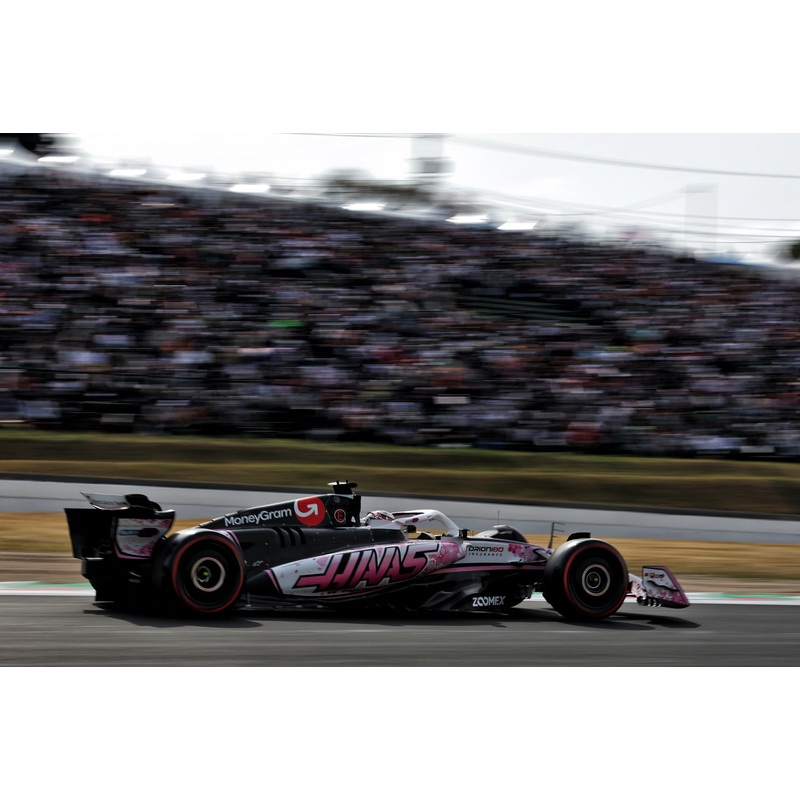 [Preorder] MINICHAMPS 1:43 MONEYGRAM HAAS F1 TEAM VF 2025 (2 Versions) MINICHAMPS 1:43 MONEYGRAM HAAS F1 TEAM VF-25 - ESTEBAN OCON - JAPAN GP 2025