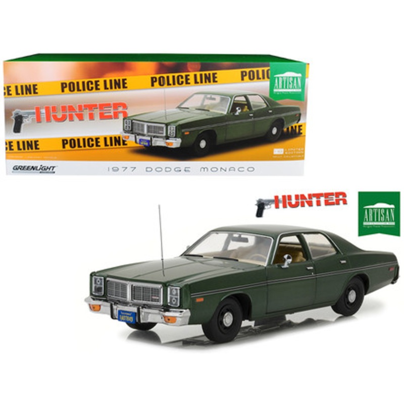 1977 Dodge Monaco Green "Hunter" (1984-1991) TV Series 1/18 Diecast Model Car by Greenlight