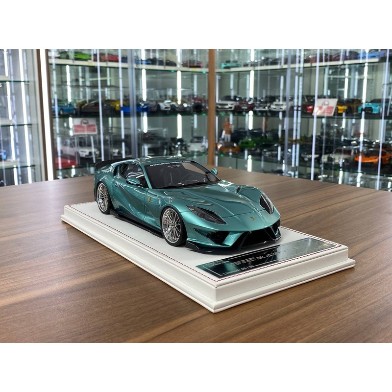 1/18 Resin Ferrari 812 Superfast SVR Pearl Green Metallic  Davis & Giovanni Limited 10 pcs