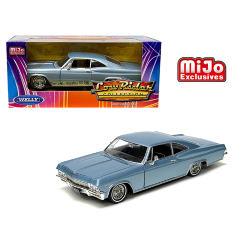 1/24 Welly 1965 Chevrolet Impala SS 396 Light Blue Metallic "Low Rider Collection" Diecast Car Model
