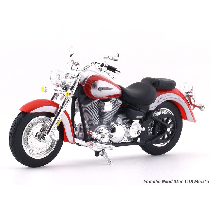 Yamaha Road Star 1:18 Maisto Scale Model bike collectible