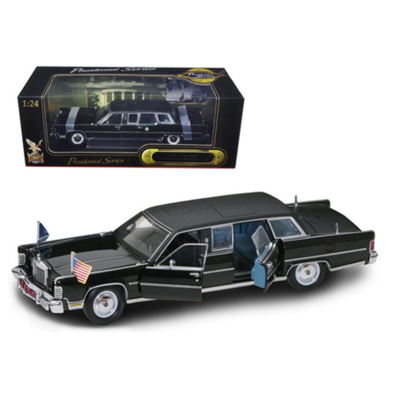 1972 Lincoln Continental Reagan Limousine Black 1/24 Diecast Model Car by Road Signature