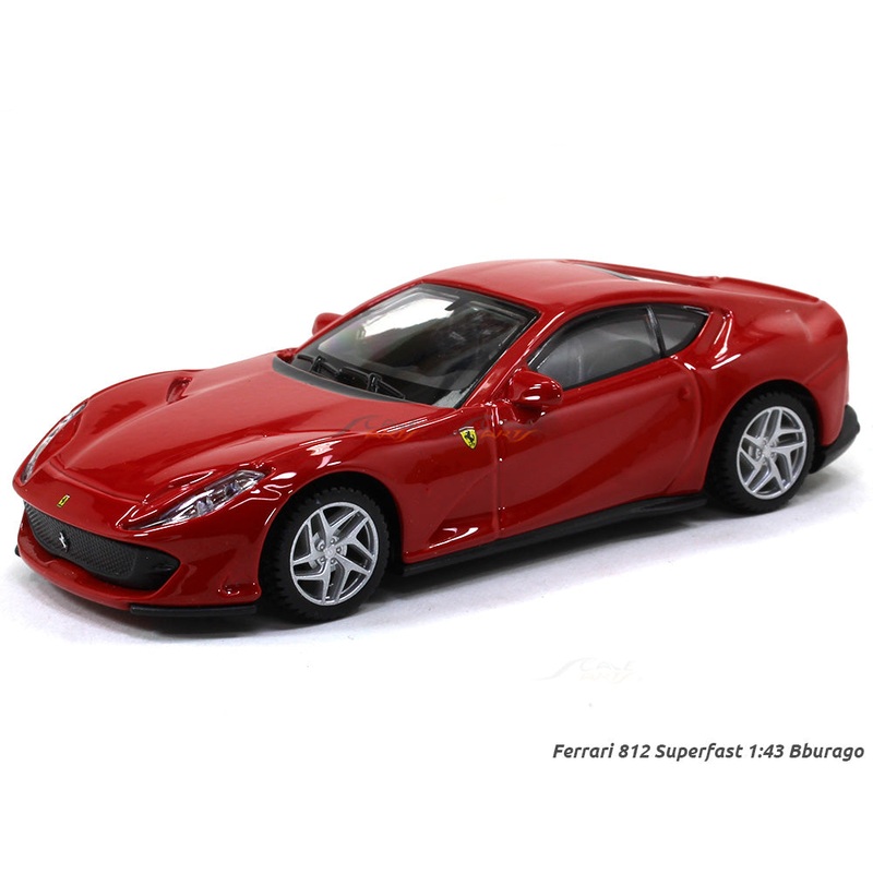 Ferrari 812 Superfast 1:43 Bburago diecast Scale Model car
