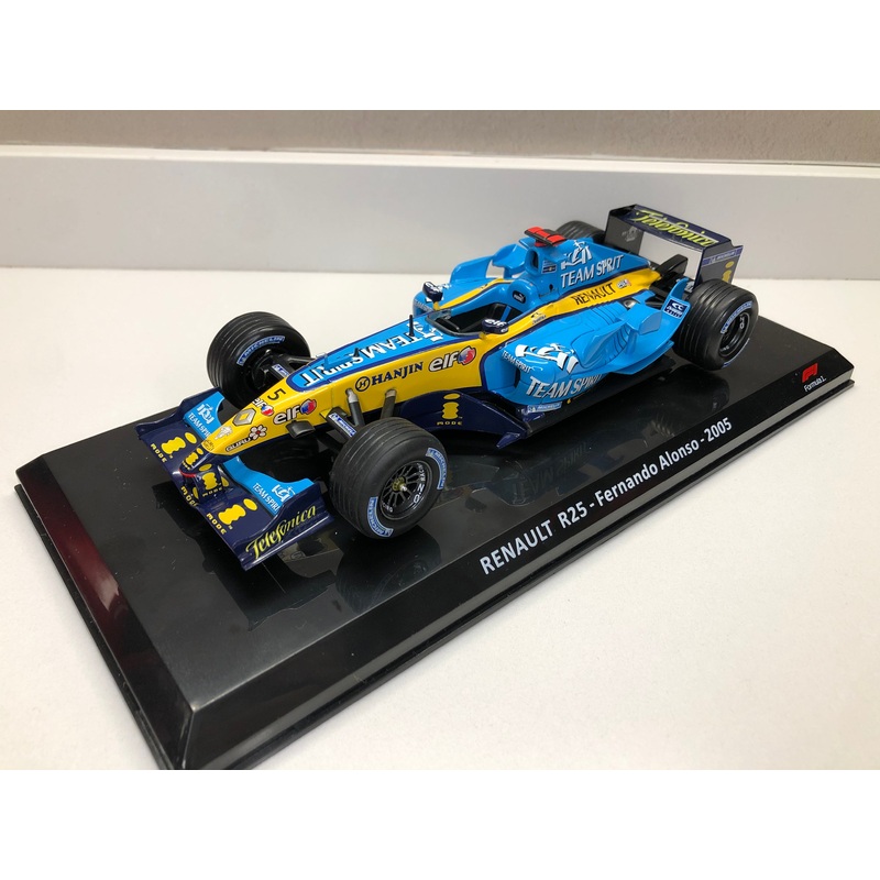 Renault R25 1:24 - Fernando Alonso World Champion 2005