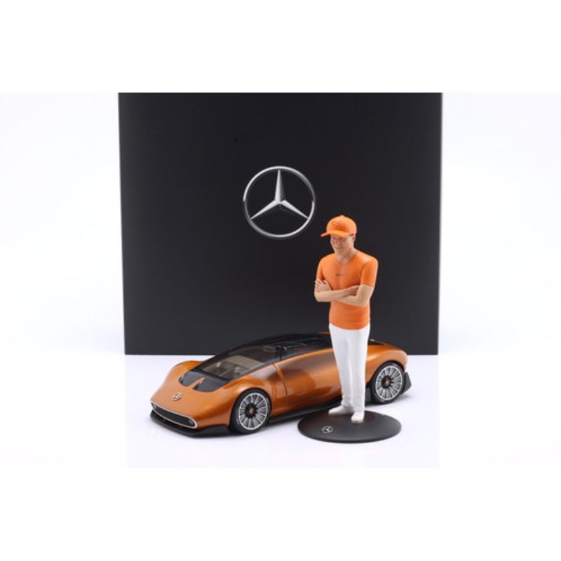 1/18 Dealer Edition Showcar: Vision One-Eleven with Chief designer Gorden Wagener Figure (Orange) Car Model