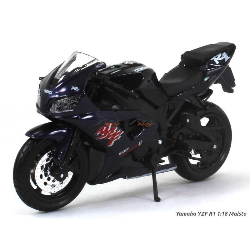Yamaha YZF R1 1:18 Maisto diecast scale model bike