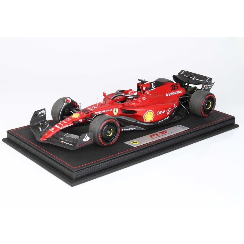 Ferrari F1-75 1:18 - Charles Leclerc - Winner Bahrain GP - 2022 - W/Showcase  - BBR