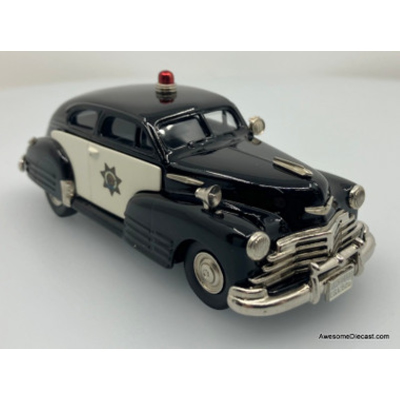 1948 Chevrolet Police Car, Black/White  California Highway Patrol 1:43 Diecast Model Car by Brooklin Models